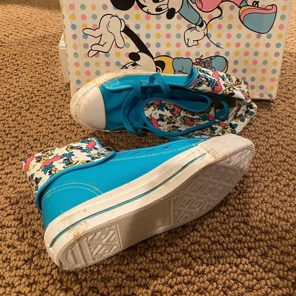 Vintage Mickey & Minnie Mouse X Laced Floral Converse Shoes - Picture 7 of 9